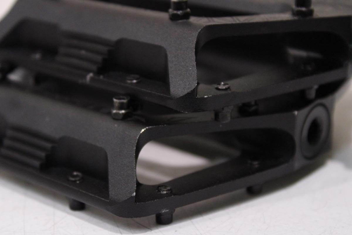 ☆SUPACAZ スパカズ KRYPTO フラットペダル 美品_画像7