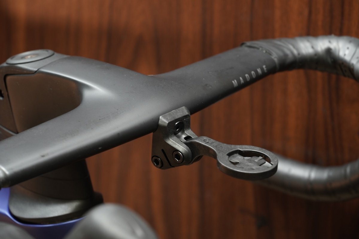 ■TREK MADONE SLR7 GEN7 トレック SHIMANO ULTEGRA R8170 DI2 2X12S BONTRAGER Aeolus RSL 51 サイズ52 2024年モデル 美品_画像8