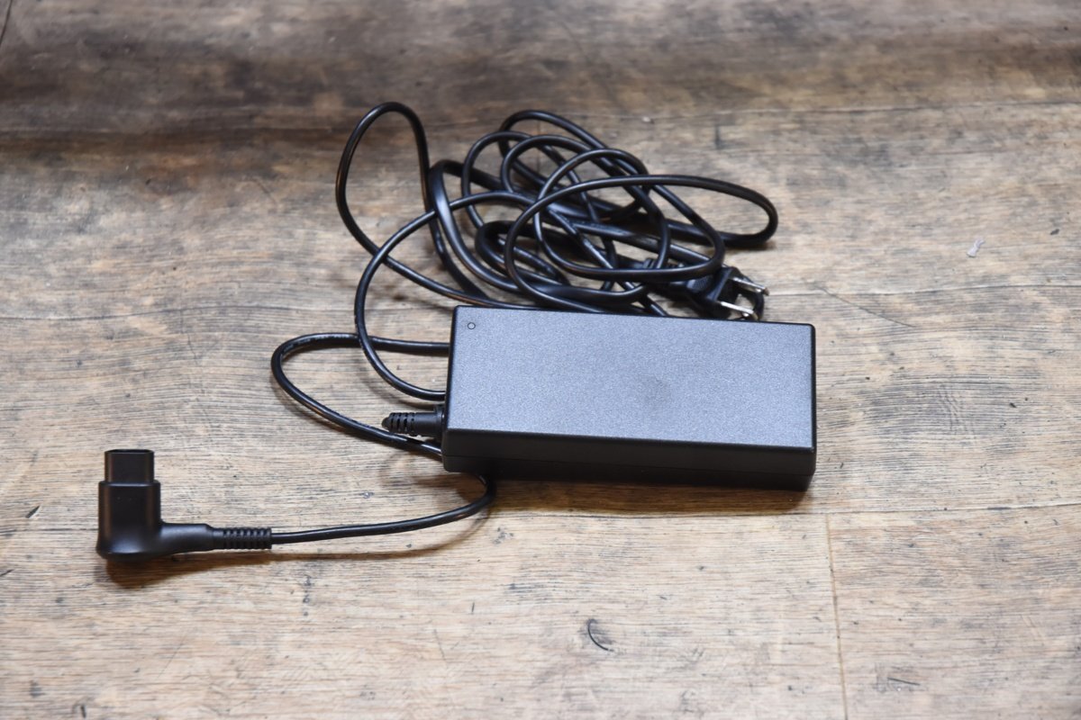 電動アシスト!!■TREK トレック FX+ 2 e-BIKE SHIMANO 1X9S サイズM 2023年モデル 美品_画像2