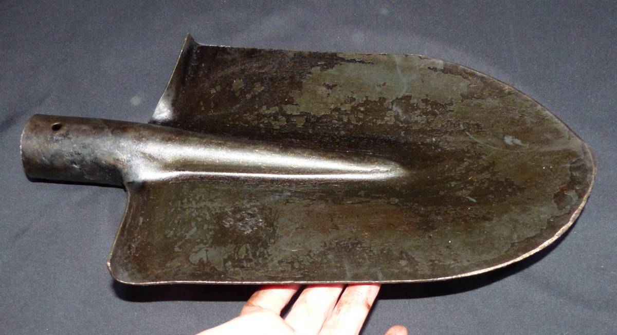 楽しい宿題付き ビンテージ ロシア軍用 大型シャベル ショベル ヘッド 未使用 錆汚れあり グリップ自作してください。can_画像5