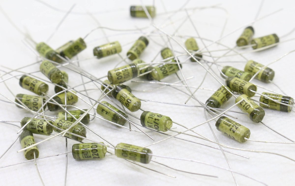 噂のEROが激安 EROコンデンサ 20個セット 2200pF 160V KT1800 Roederstein ERO 使えばわかります。_画像2