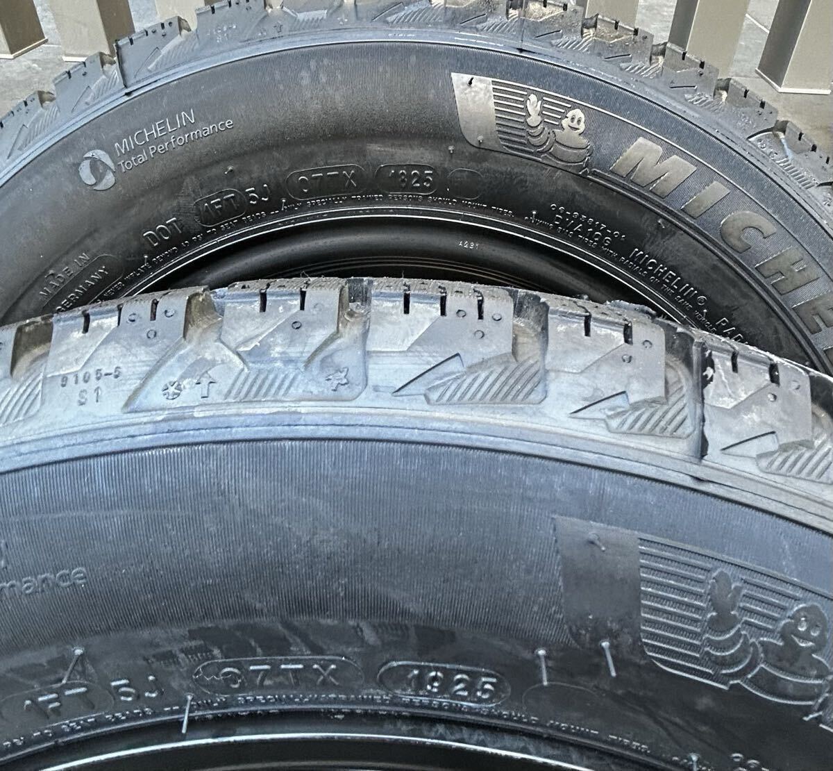 送料込み ほぼ新品 2025年製 ミシュラン X-ICE SNOW 185\60R15 88H XL スタッドレス トヨタ 純正 スチールホイール PCD100 4H 15x5.5J 4本_画像8