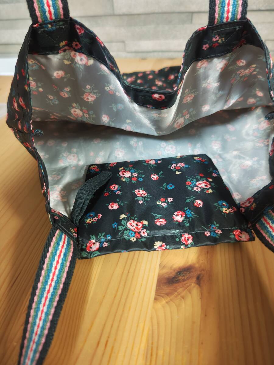 送料無料　未使用　キャスキッドソン　マチありトートバッグ　ナイロン製　ちょっとそこまで、の荷物入れにも_画像4