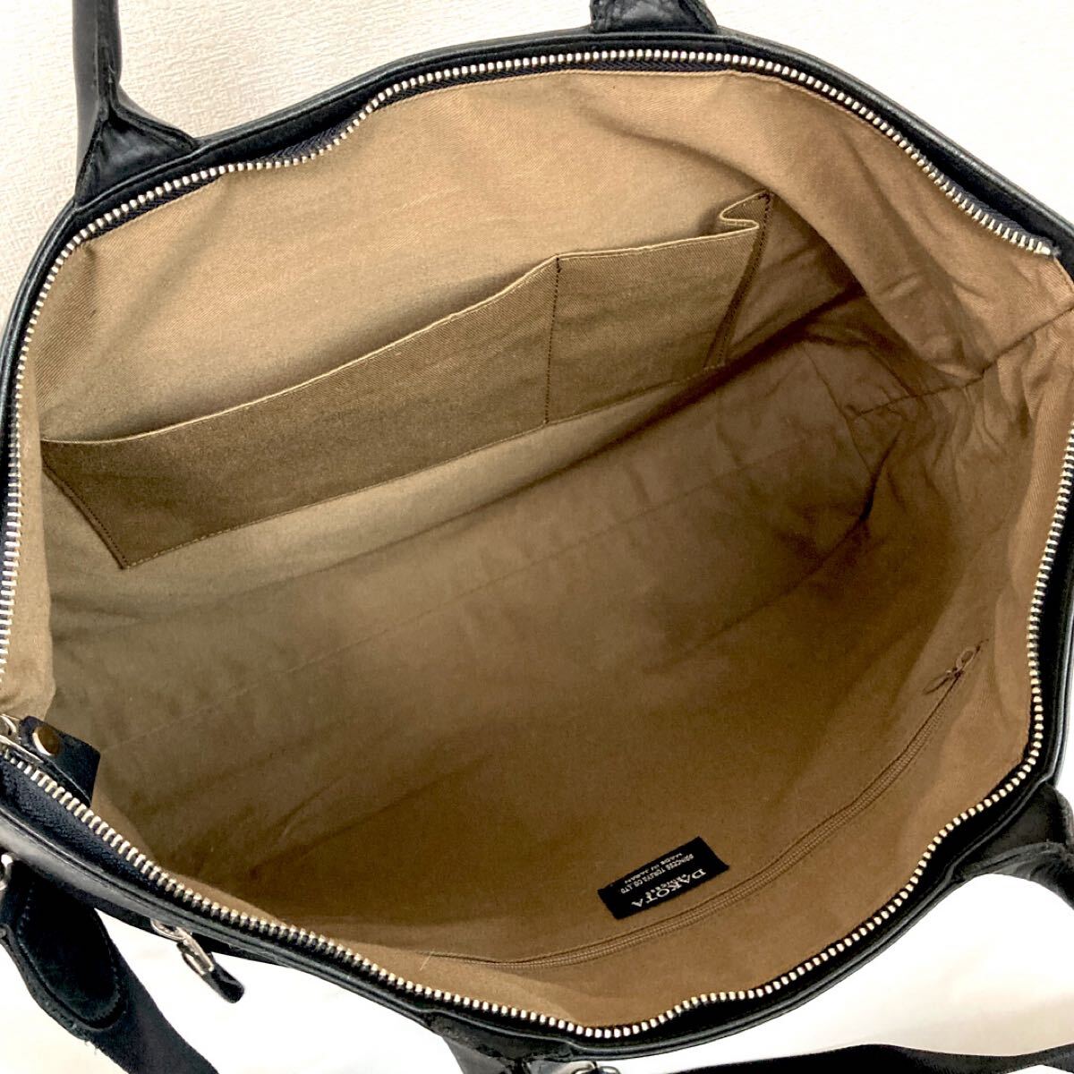 美品 ダコタ トートバッグ DAKOTA お仕事　通勤　通学 ブラック レザー 斜め掛け 肩掛け ビジネス　ハンドバッグ ショルダーバッグ 黒 2way_画像6