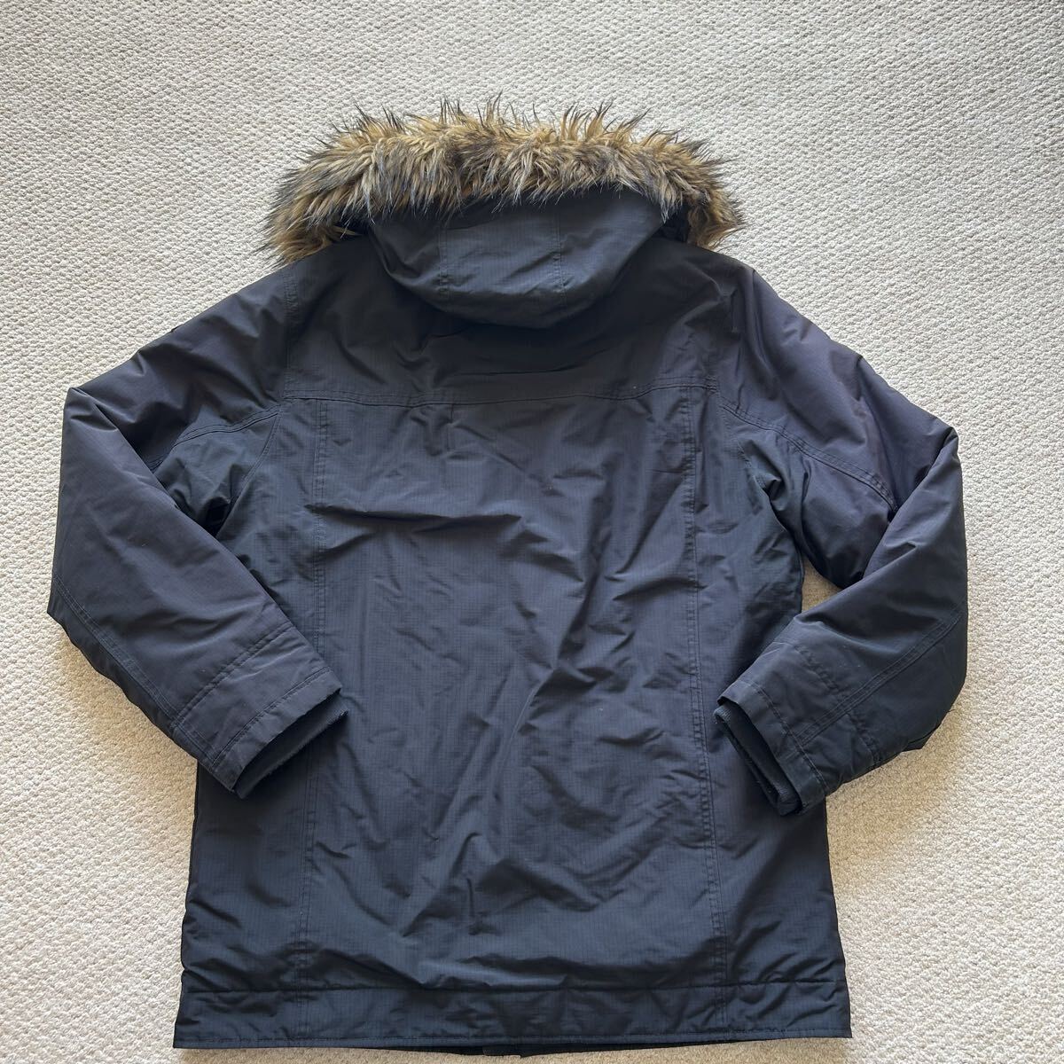 古着　コーディネートセット　ホリスター マウンテンパーカー　ネルシャツ　セット　Lサイズ　送料無料 ブラック_画像2