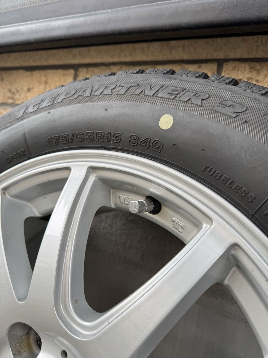 開始価格下げました___スタッドレスタイヤ 175/65R15 ブリヂストン ホイール付き_画像4
