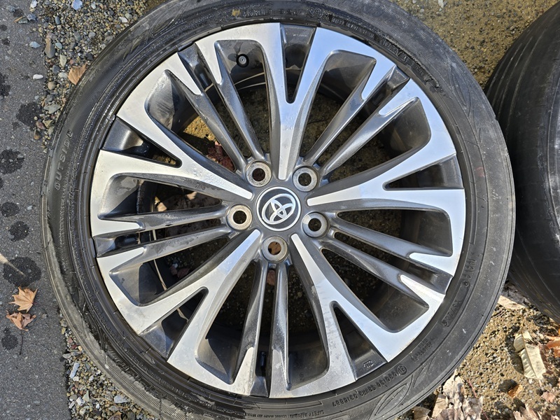 Toyota Yaris Cross оригинальные колеса