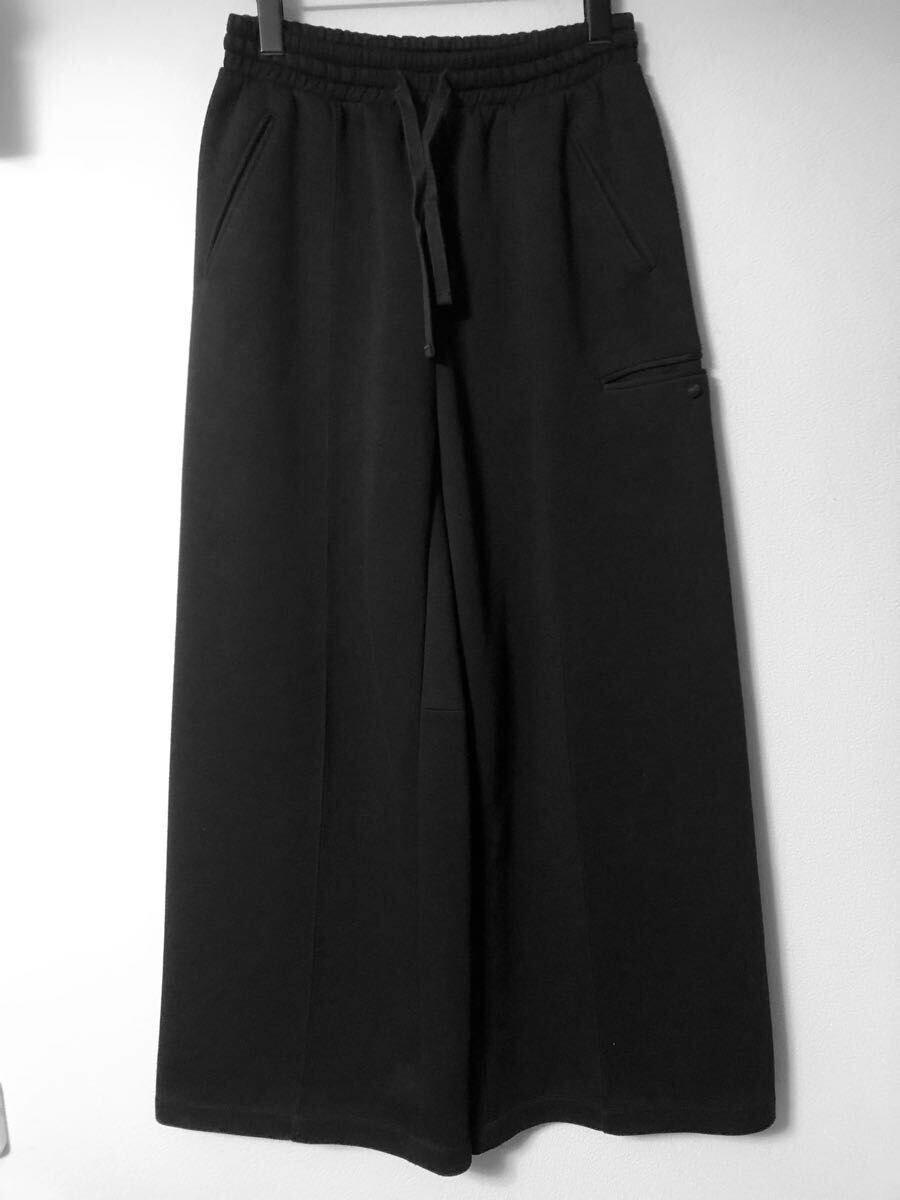 facetasm 21AW WIDE BONDING PANTS ワイドパンツ 裾8連ボタン スウェット 黒 ストレート マルチパターン クリース ドローコード _画像1