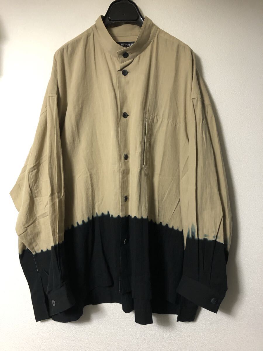 ISSEY MIYAKE MEN 20SS 染め切替 バンドカラーシャツ ツートーン メンズ ワイド オーバーサイズ 縦ポケット カーキ 黒 スタンド タイダイ_画像1