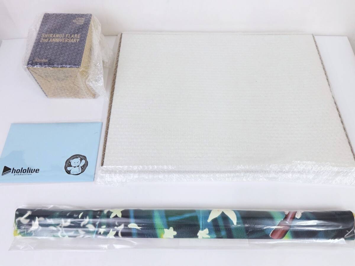 未開封 不知火フレア 活動二周年記念 数量限定 直筆サイン入りポストカード B2タペストリー ウォールマグ メガネ置きスタンド ホロライブ_画像2