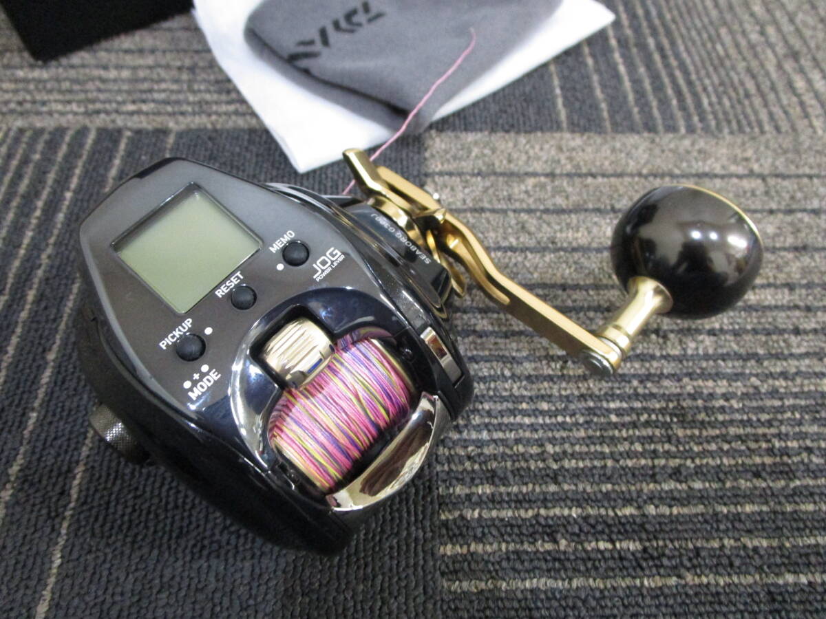 【必見】 Daiwa ダイワ SEABORG シーボーグ G300J 電動リール 右ハンドル リール 実釣来歴17.4km/40h_画像3