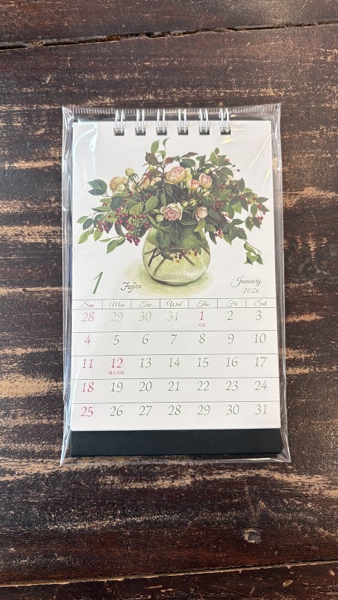 卓上　橋本不二子　2026カレンダー　卓上縦１ヶ月　Fujico Hashimoto SEASONAL FLOWERS_画像2