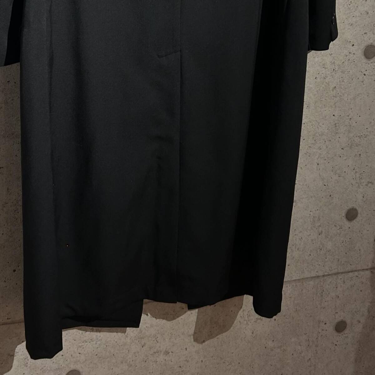 ONtheCORNER ITEM No.2110/YohjiYamamoto POURHOMME ヨウジヤマモトプールオム 立ち切りデザインロングジャケット 23ss size:2_画像9