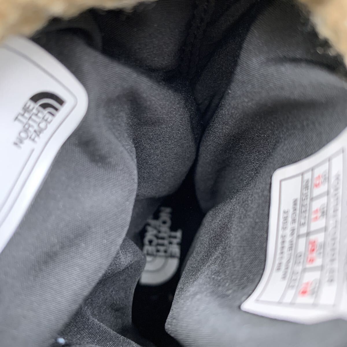 W469 THE NORTH FACE ノースフェイス ヌプシ ブーティー VII フリース キッズ ジュニア スノーブーツ 18cm ベージュ_画像8