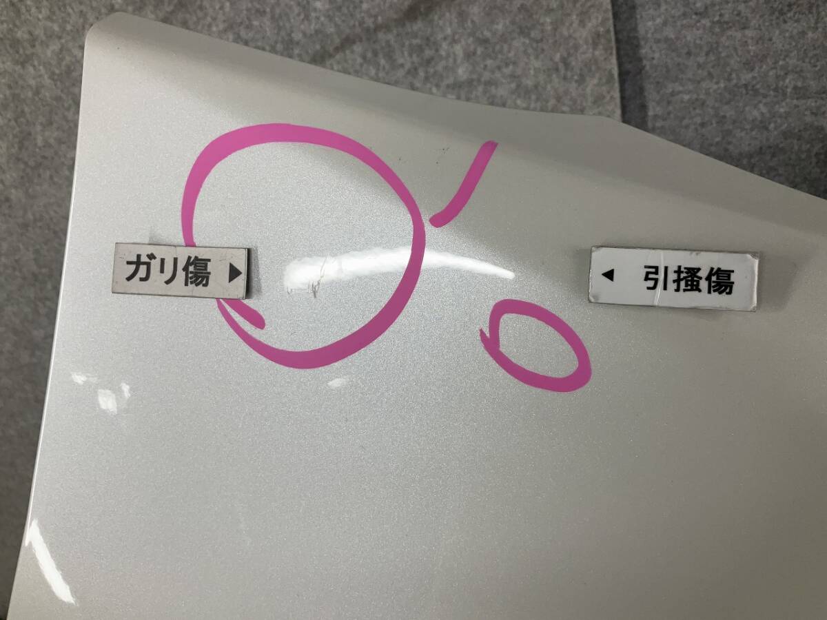 X039　ヤリスクロス　MXPB10/MXPJ10　フロントフェンダー　右　カラー:パール系　☆_画像5