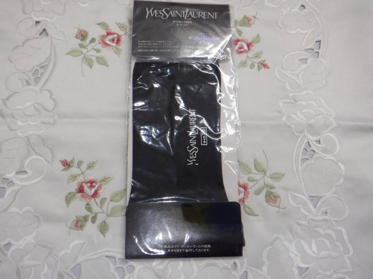  снят с производства товар *YSL Eve * солнечный rolan джентльмен прозрачный носки 25. чёрный цвет с вышитым логотипом штраф мера нейлон 100%* не использовался 