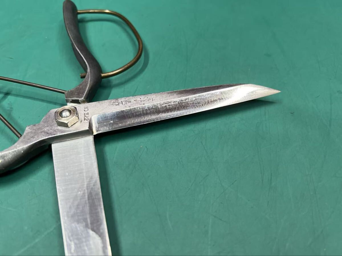  состояние хороший растение ... .. один произведение высококлассный с одной стороны . включено .270mm лист . двоякое применение ручной работы ножницы для обрезки режущий инструмент зажим (60s)