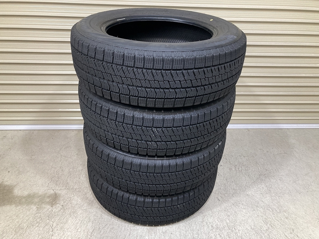 溝あり BRIDGESTONE BLIZZAK VRX2 195/65R16 4本セット ブリヂストン ブリザック (W1638)_画像1