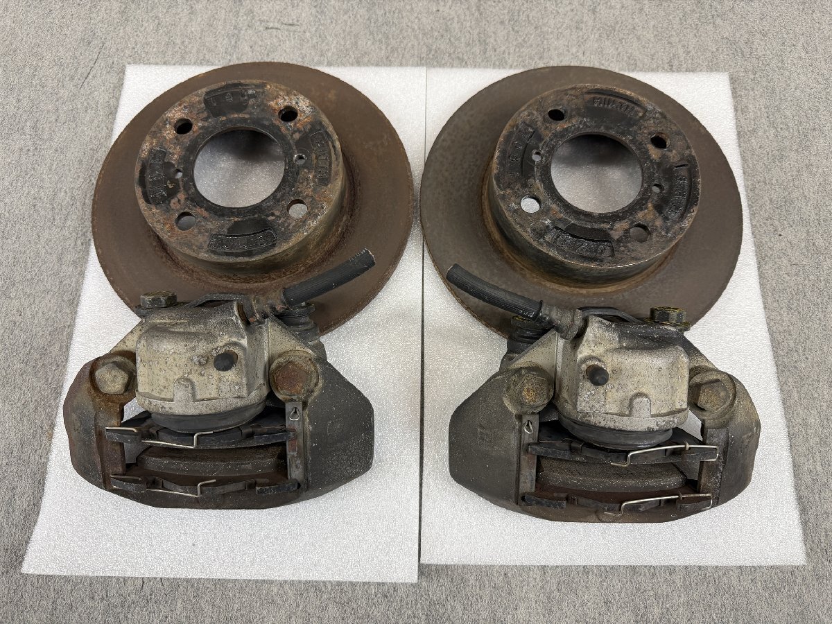 HB21S アルトワークス 純正 フロント ブレーキキャリパー ローター セット (V4654)_画像1