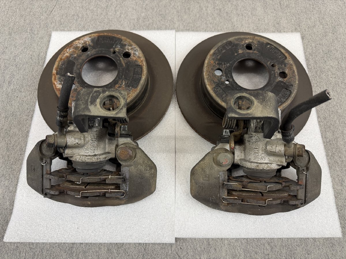 HB21S アルトワークス 純正 リア ブレーキキャリパー ローター セット (V4655)_画像1