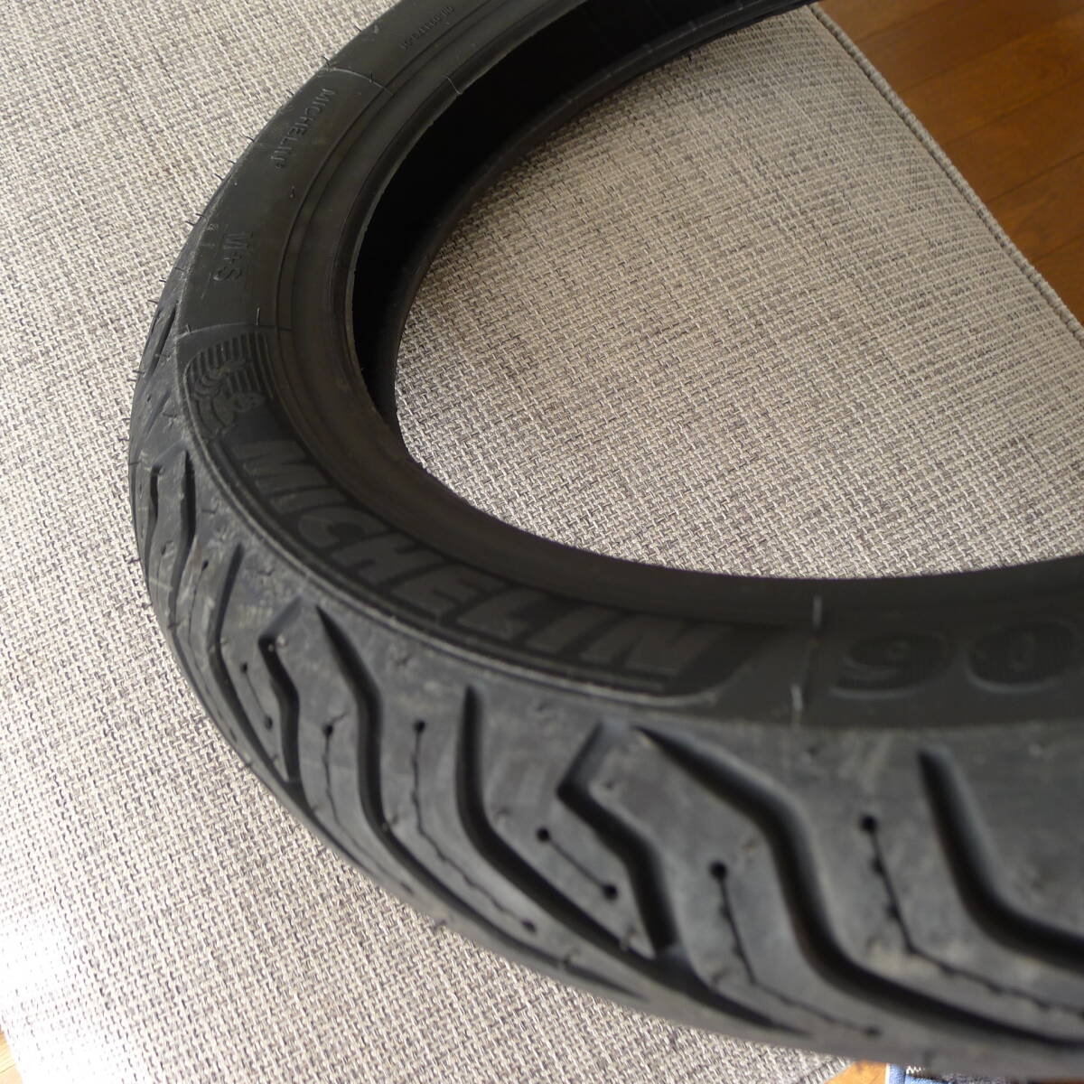 シュラン(Michelin) バイクタイヤ ★CITY GRIP2 90/90-14 M/C 52S ★PCX125★未使用★送料無料_画像6