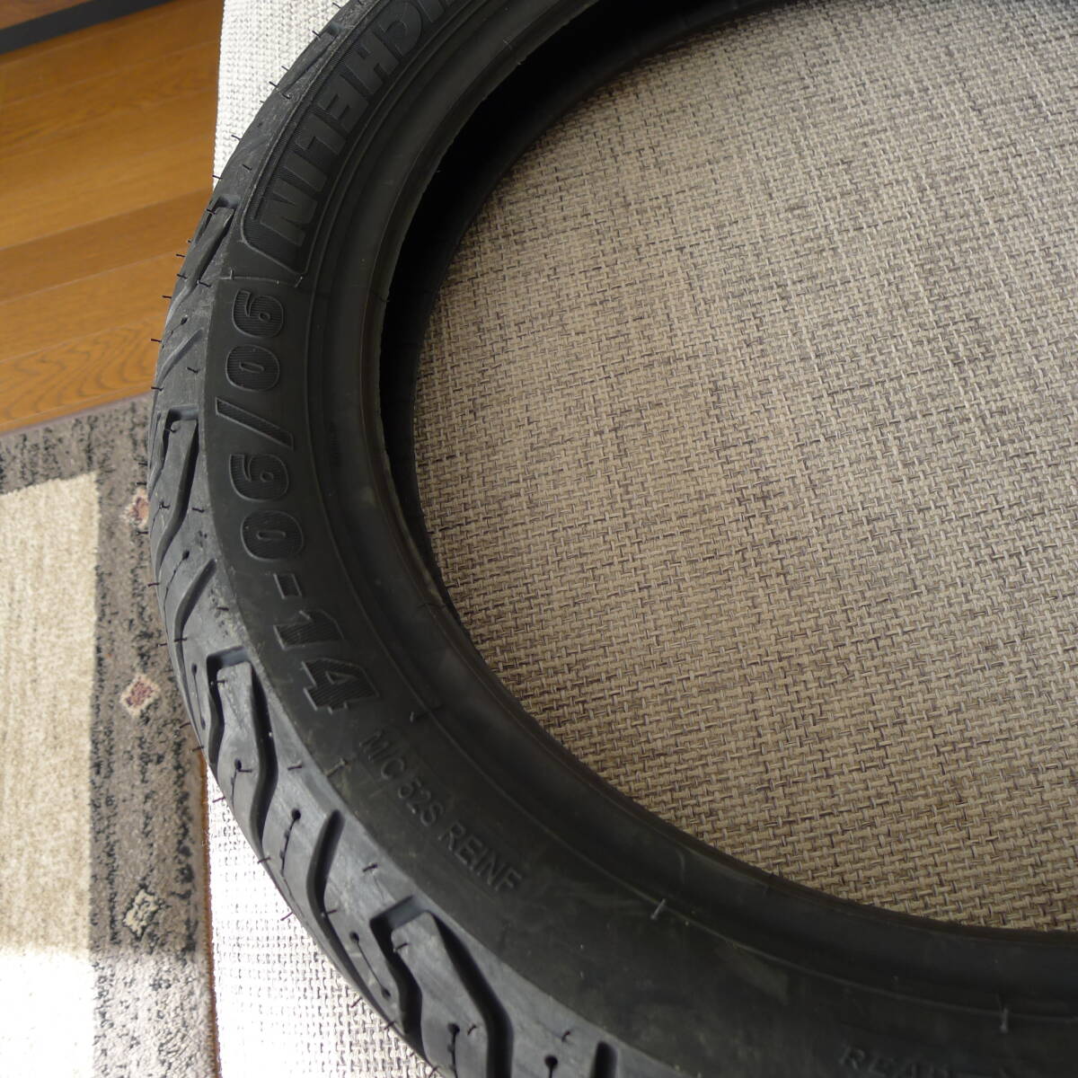 シュラン(Michelin) バイクタイヤ ★CITY GRIP2 90/90-14 M/C 52S ★PCX125★未使用★送料無料_画像7