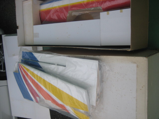 【即決】GREAT PLANES製　 GILES G202　ARF半完成機　機体のみ　新品未使用、_画像7