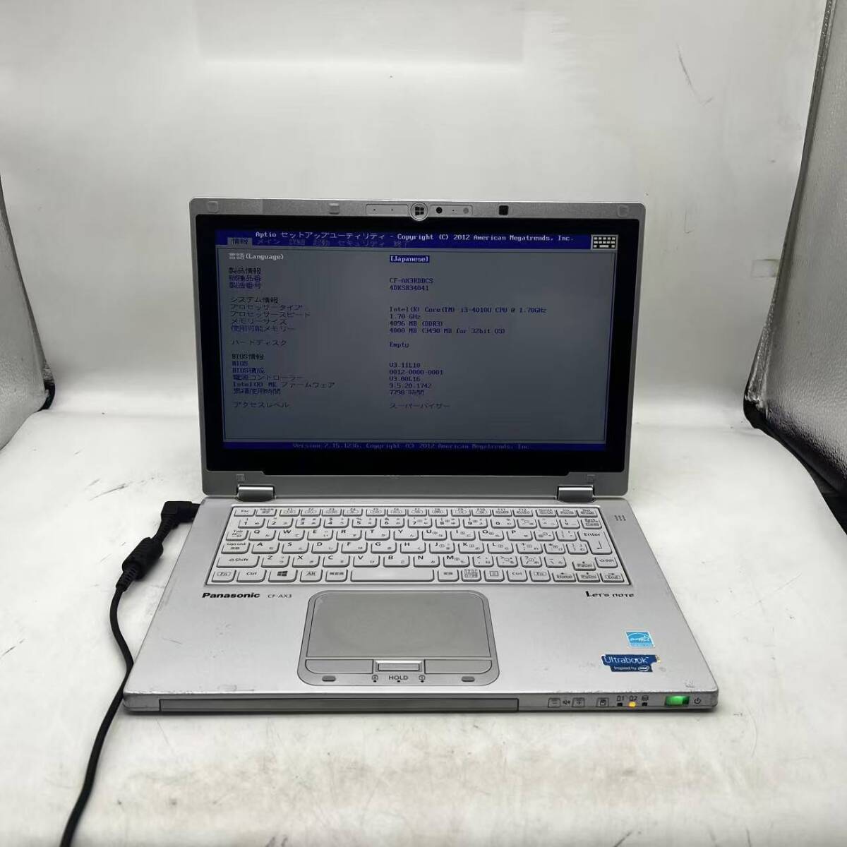 Panasonic/AX3/第4世代 i3-4010u/メモリ 4GB/11.6インチ/C100_画像1