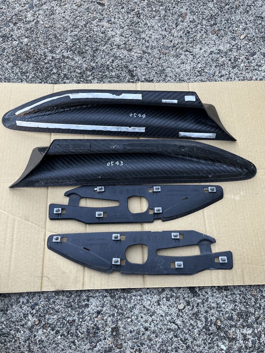 【希少】86 TRD フロントフェンダー エアロカーボンフィン トヨタ TOYOTA ZN6 ハチロク カーボン ドライカーボン 左右セット BRZ ZC6 純正_画像9