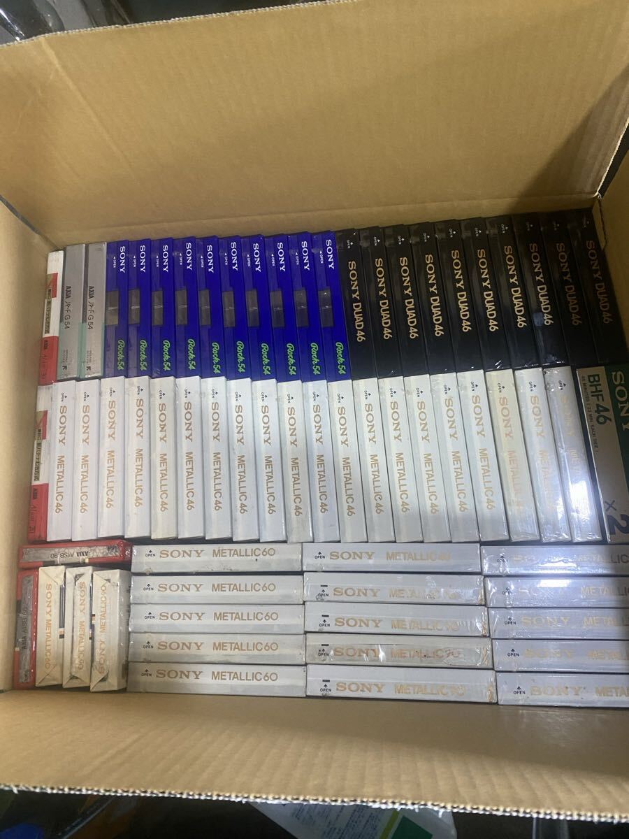  кассетная лента нераспечатанный товар 195шт.@ совместно Junk 