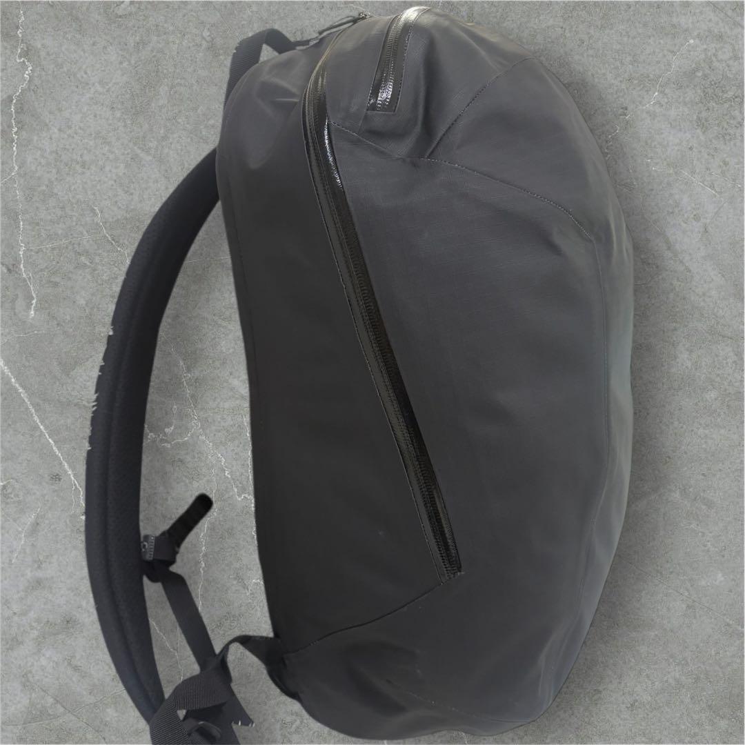 【美品】アークテリクス グランヴィル 16 バックパック　ブラック_画像5