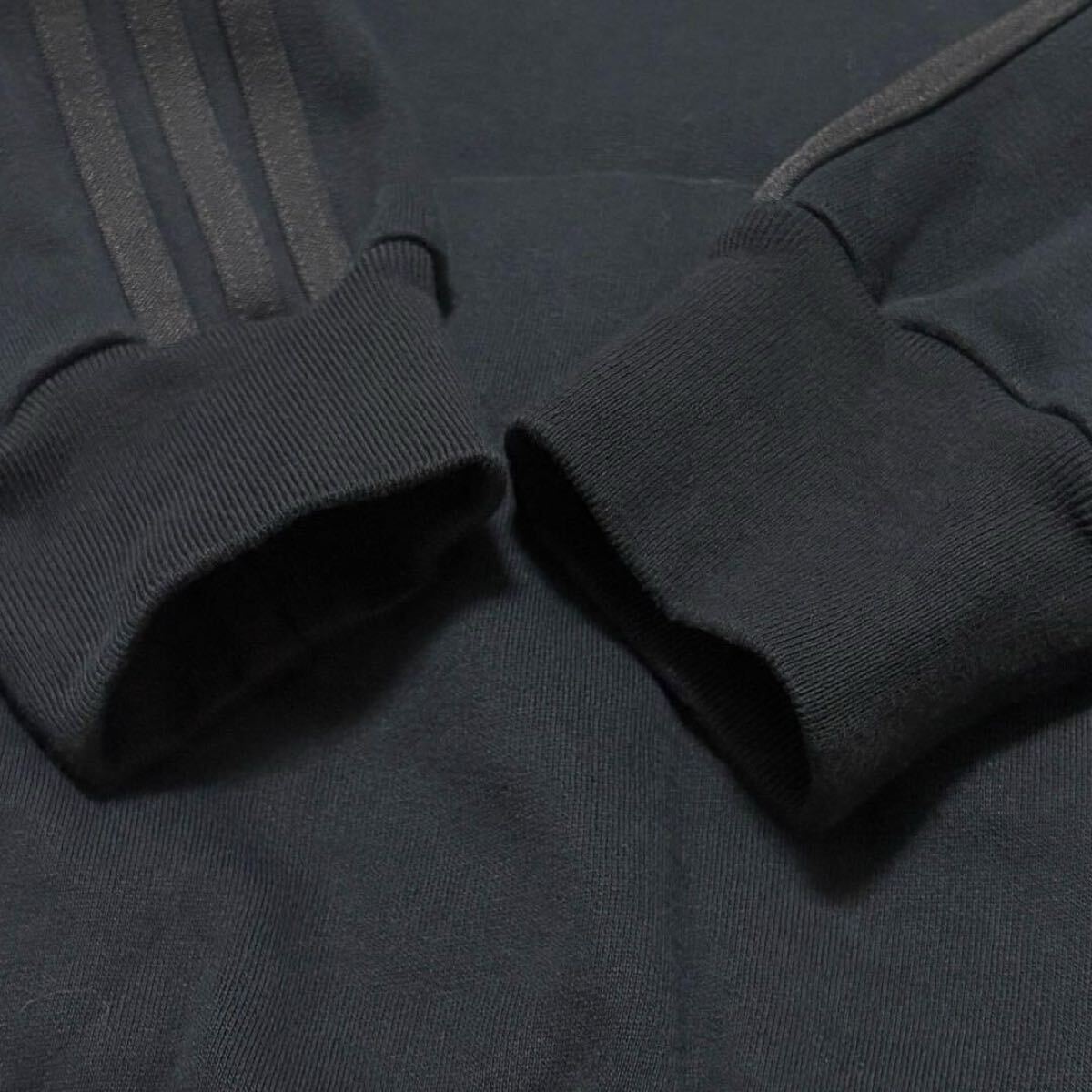 【極美品☆希少コラボ】23年 モンクレール adidas ラバーロゴ ダウン切替えパーカー フーディ ロゴワッペン メンズ_画像6