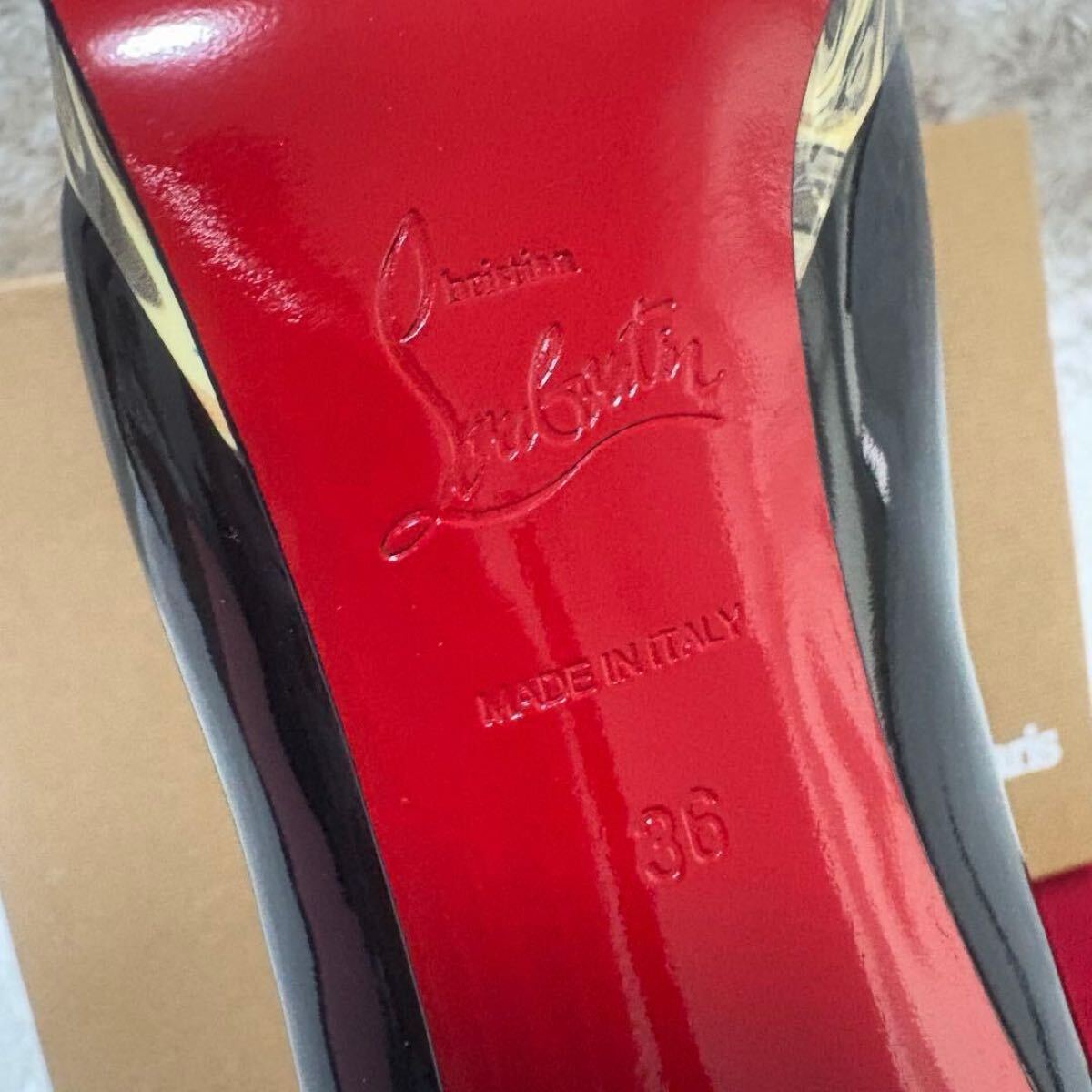 希少ルブタン ピガールプラトー 120 BK ヒールパンプス パテントレザー_画像10