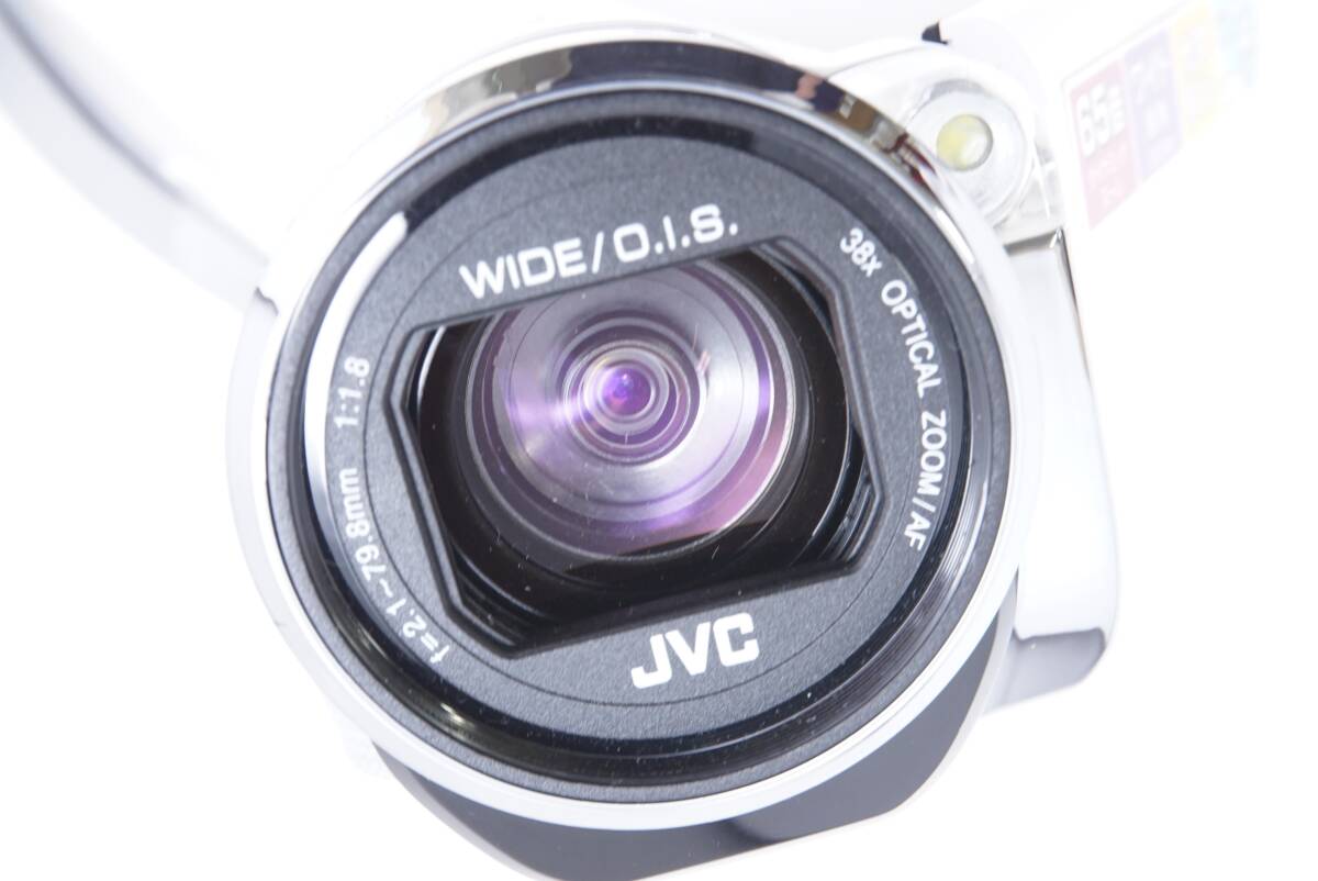 ▽JVC ジェーブイシー Everio GZ-E565-w デジタルビデオカメラ (バッテリー・取説・元箱付)_画像9