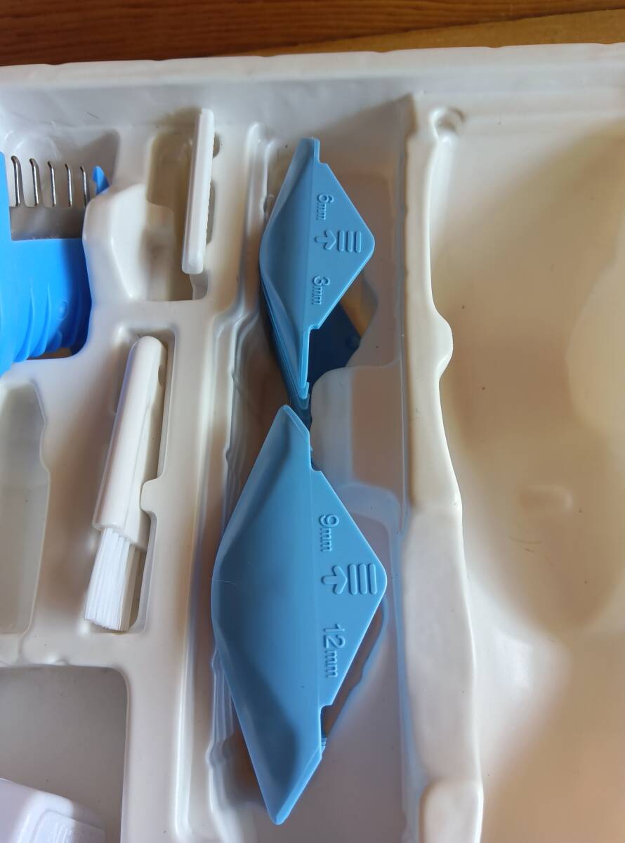 25110904　TESCOM　スキカットTC395　ブルー　家庭用バリカン　交流式　水洗いOK　_画像6