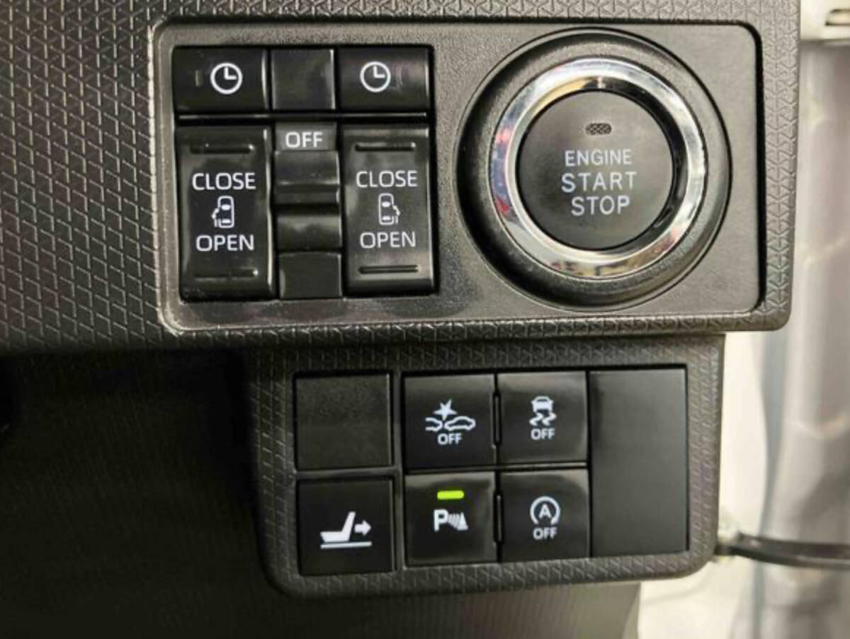 令和元年18000キロ−タントカスタム　RSターボ　本車検に年満タン納車_画像9