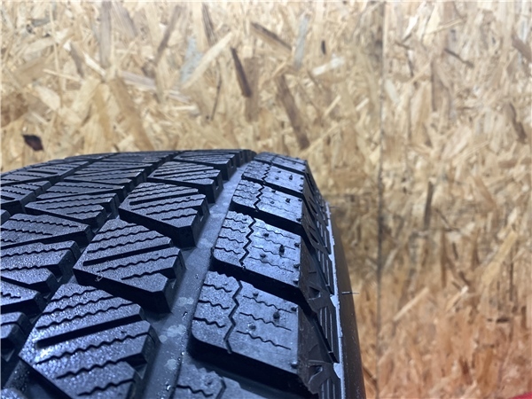[ прямой самовывоз ограничение ] 2024 год производства Bridgestone BLIZZAK DM-V3 275/70R16/114Q XTREME-J XJ 16x7J off30 PCD139.7 ступица 105 6H отправка не возможно распродажа!!