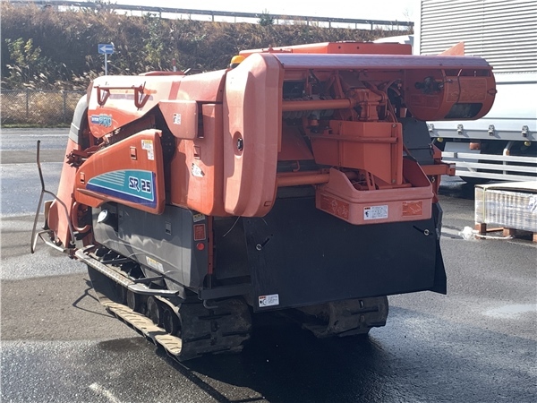 青森発 クボタ コンバイン SR25 始動確認済み 袋取り 3条刈 ディーゼル 水平制御 売切!!_画像2