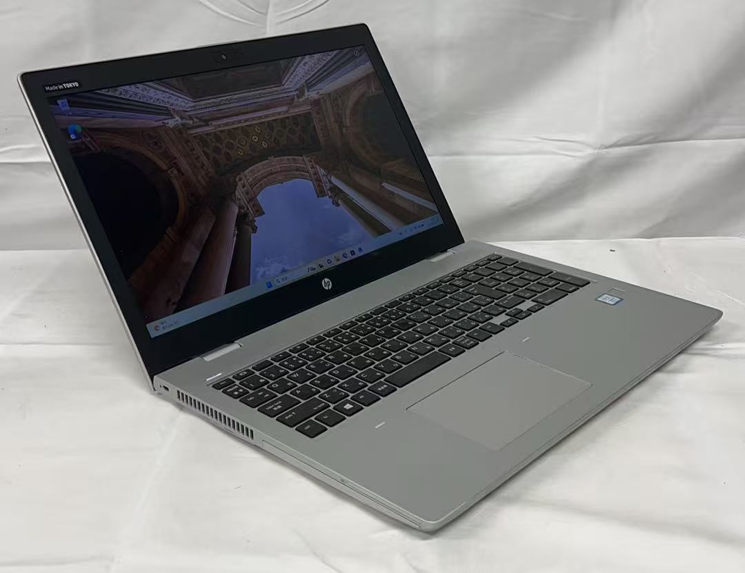 中古ノートパソコン★Windows11★hp Core i7-8565U/@1.99/16GB/SSD 256GB/15インチ以上★_画像3