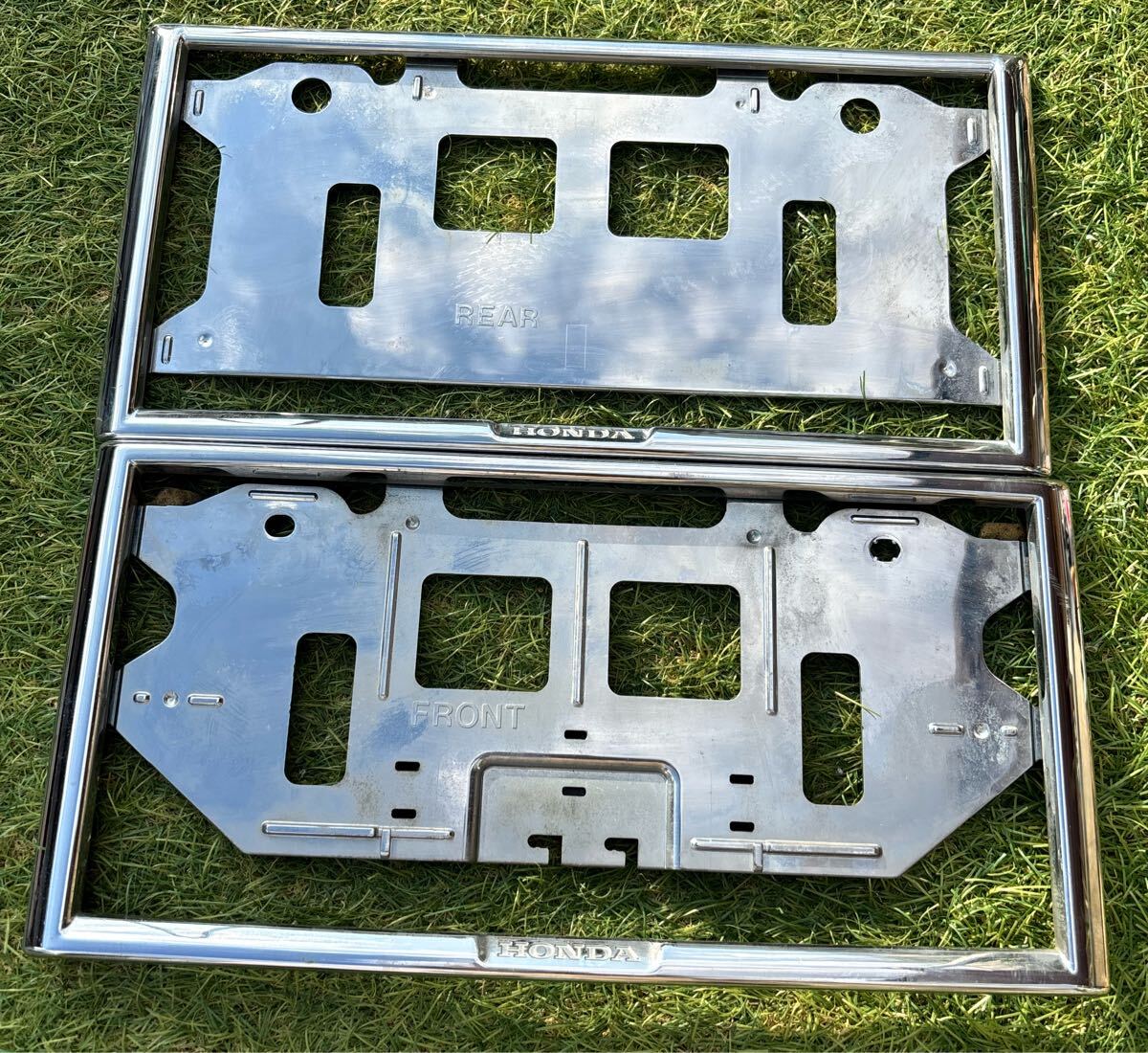 ホンダ　honda ナンバーフレーム　メッキタイプ　純正　前後セット　格安_画像1