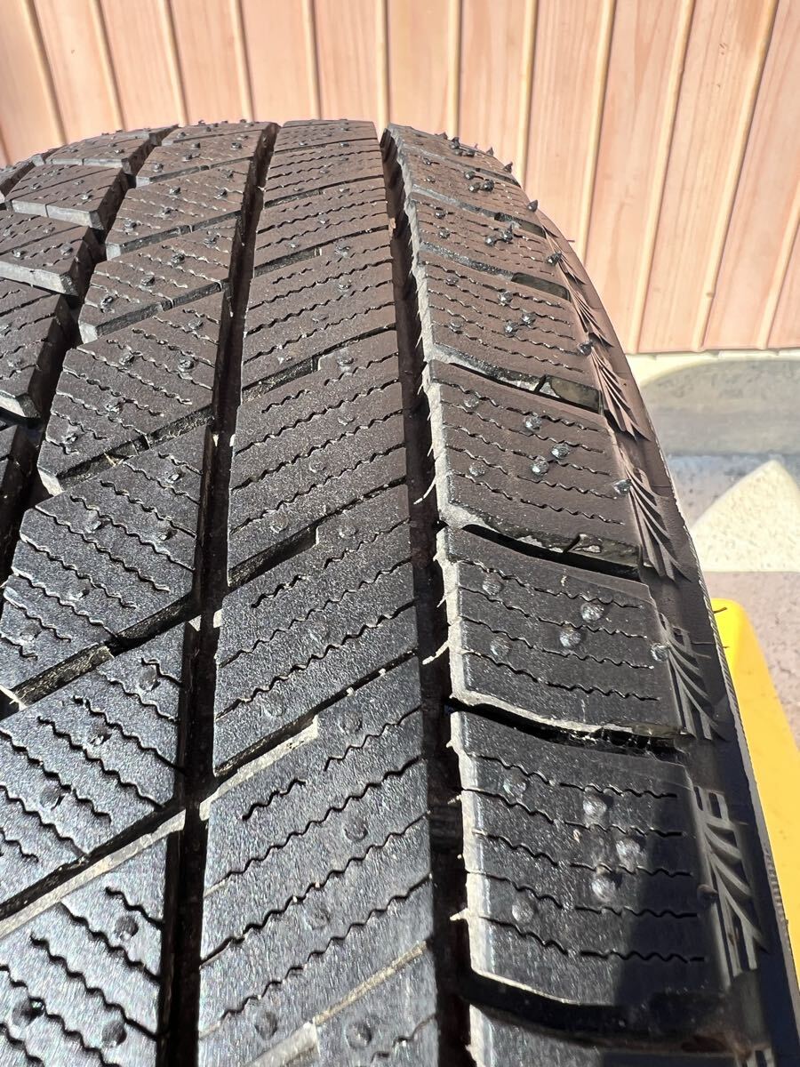 良品 2024年製 国産 最強スタッドレス 165/55R15 1本 ブリジストン ブリザック VRX3 Nボックス タント スペーシア_画像5