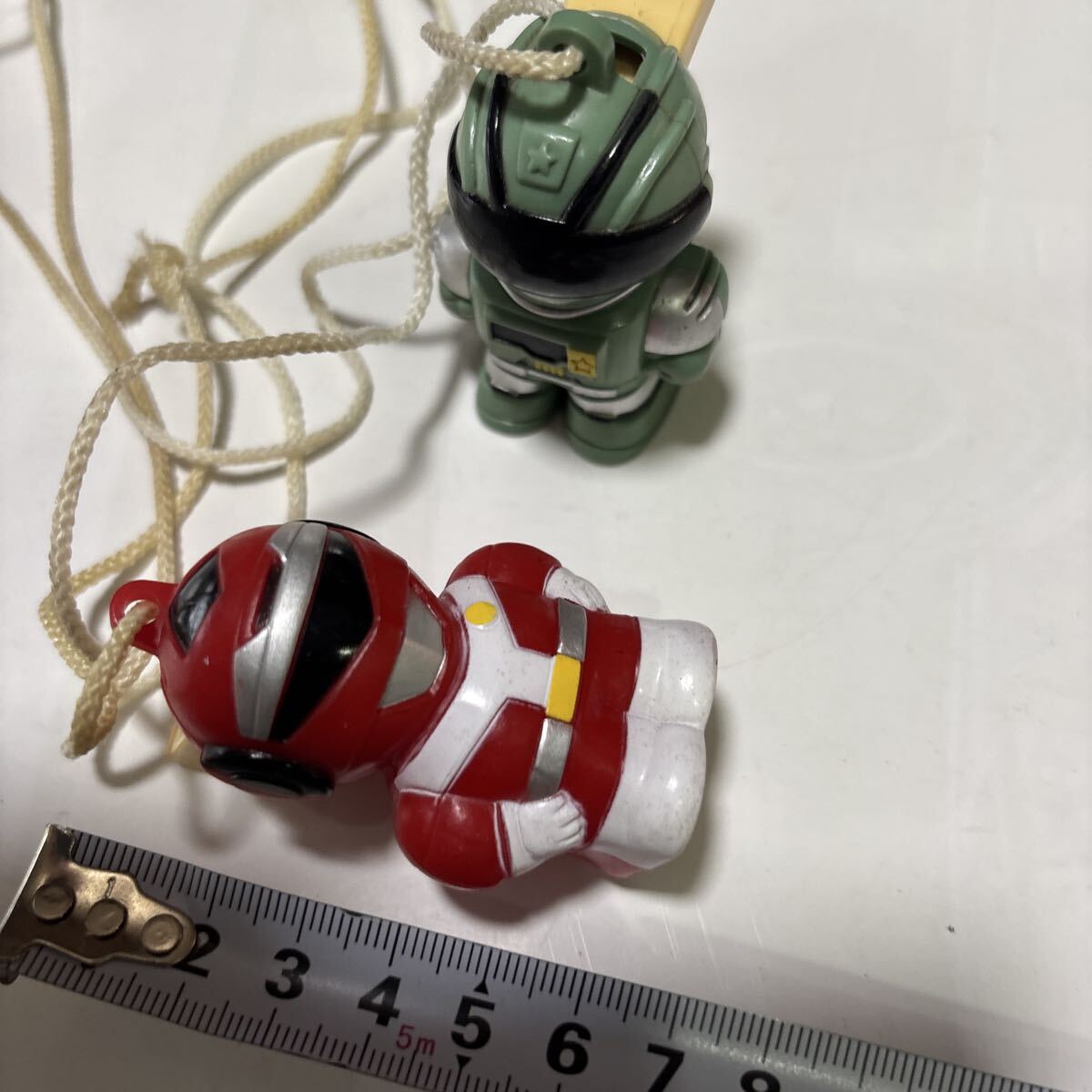 ターボレンジャー と 機動刑事ジバン の笛付き人形 1989年製 テレビ朝日 正規品 二つまとめて 新品未使用ですが紐に汚れあり _画像5