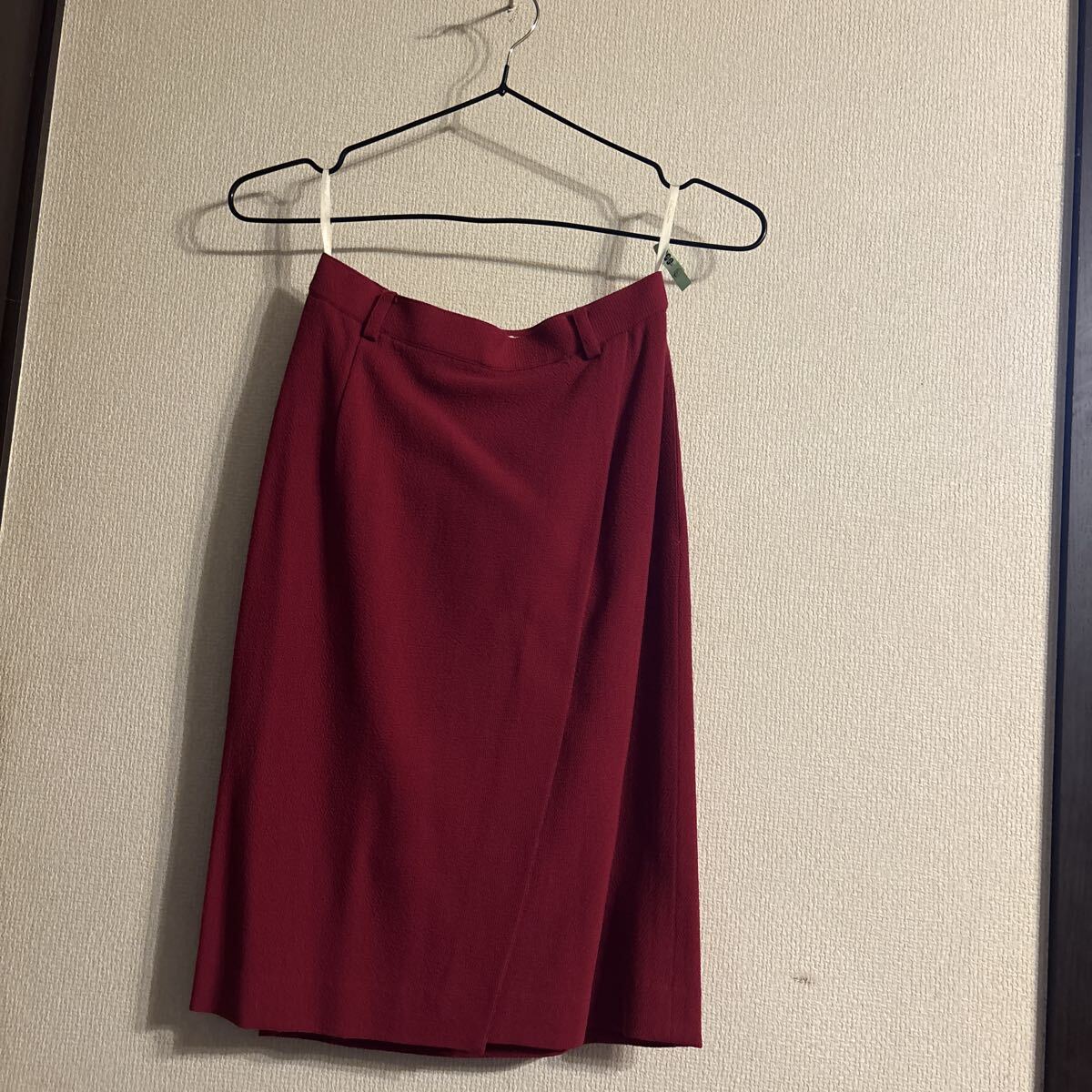 MOGA BIGI セットアップ(スカーととブラウス) レッド　7サイズ(S) 100% 毛 ストレチ_画像6