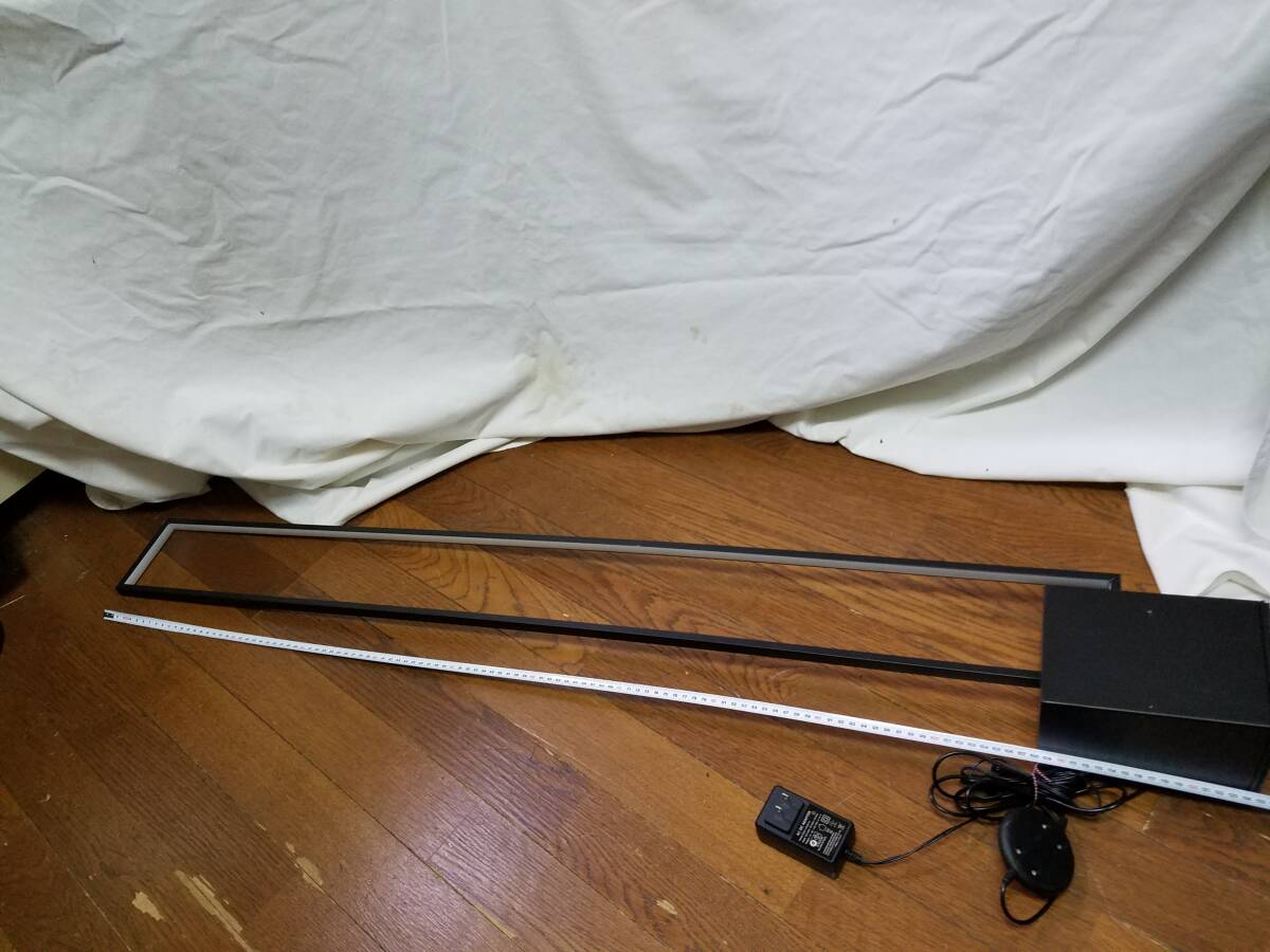 【雑貨】 スタンドライト　125cm（高さ）　フットスイッチ、ACアダプター付属　点灯確認済み_画像5