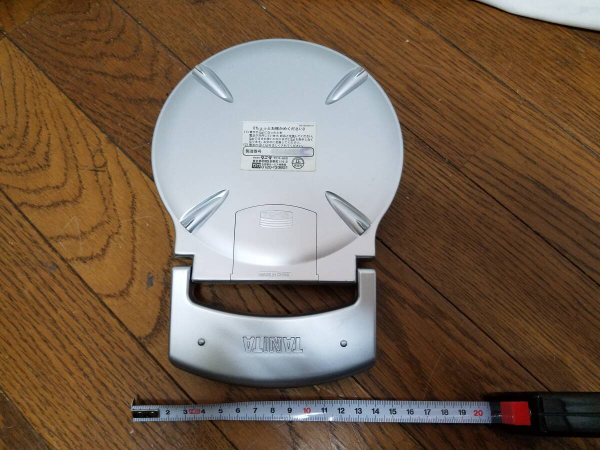 【雑貨】 TANITA デジタルクッキングスケール 2kg KD-400 計量器　動作確認済み_画像5