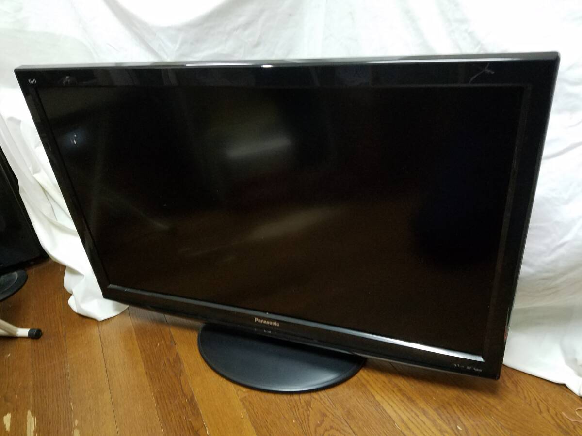 【家電】 Panasonic パナソニック 37V型 液晶テレビ ビエラ TH-L37S2 フルハイビジョン 2010年製 通電確認のみ_画像1