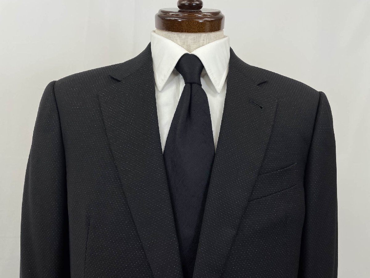 【アルマーニコレツィオーニ ARMANI COLLEZIONI】PCVTBA PC220 T LINE シングル2ボタン 織柄 スーツ (メンズ) 50 ブラック系 ◇35RMS2949◇_画像2