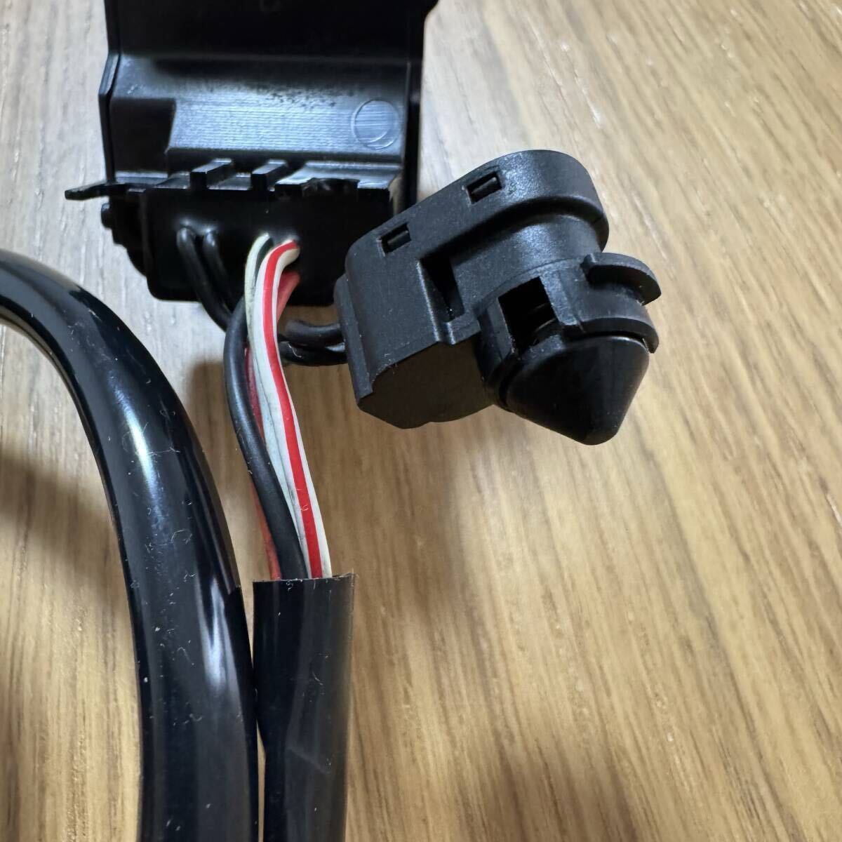 ハーレー純正 71500462 ハンドコントロールモジュール M8ソフテイル用 CANバス LHCM RHCM クルコン無し　FXBR FXLR ブレイクアウト_画像3