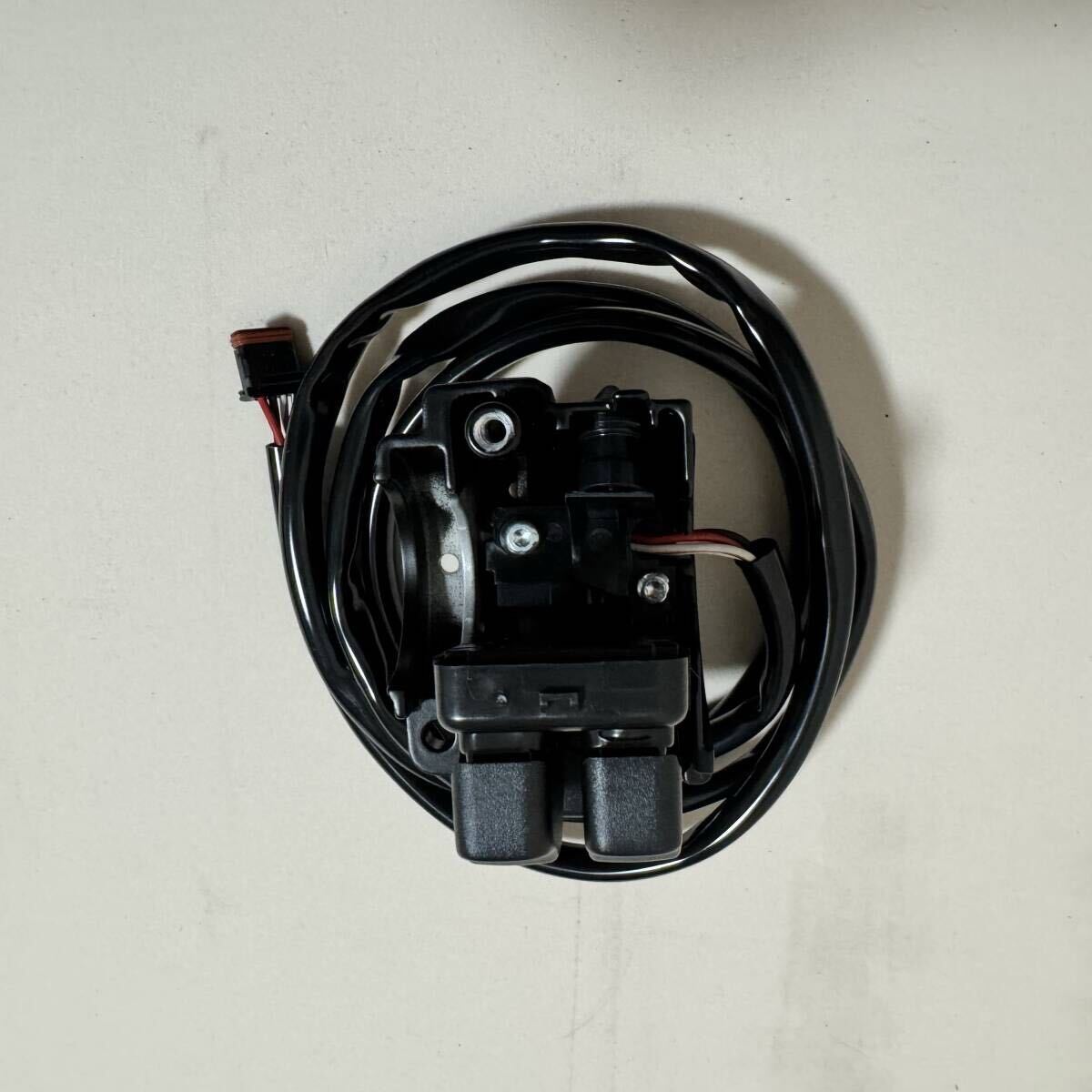 【純正】【新品未使用】ハーレー　ソフテイル用　クルーズコントロール　クルコンキット　41000369 M8 FXLRS FXBRS_画像4