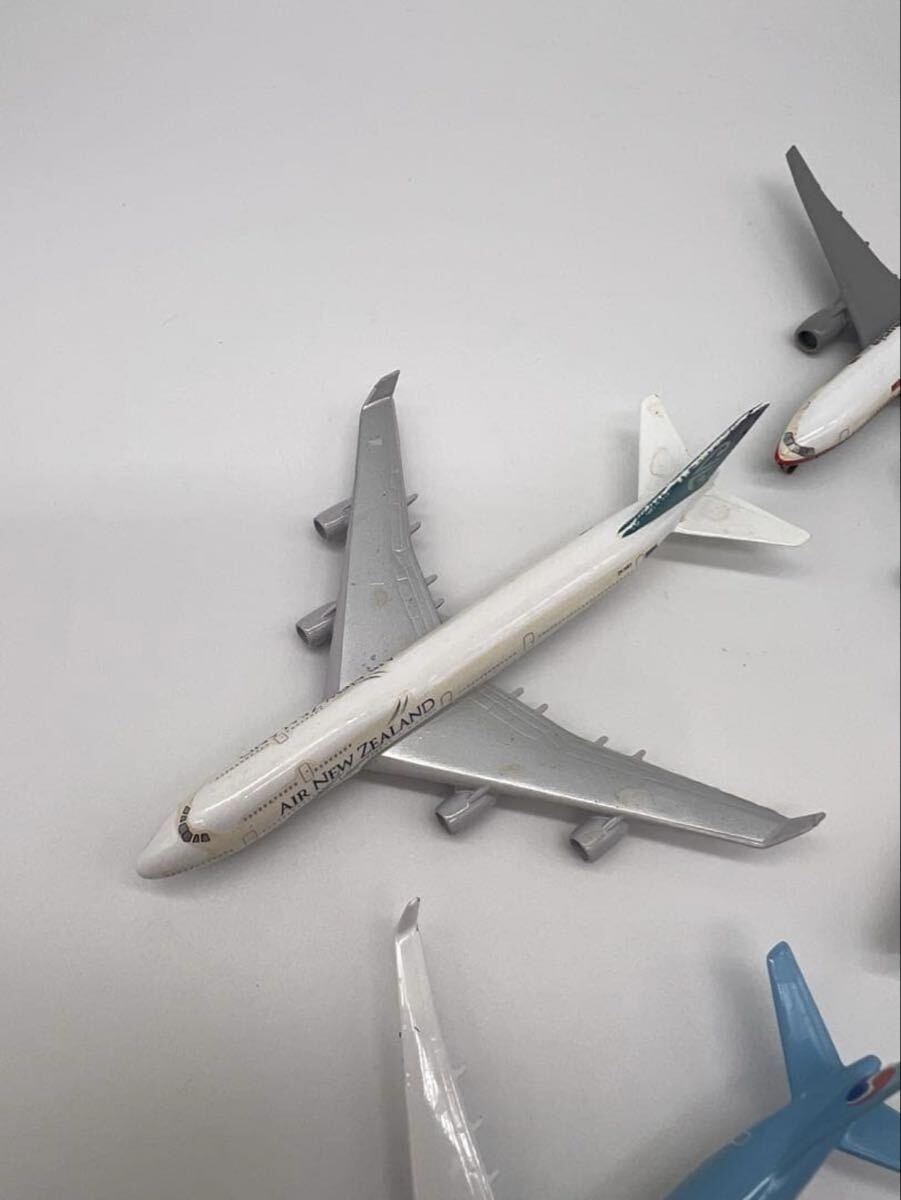 No166 飛行機模型 ジャンク 5点まとめ売り 小キズ ベタつきあり_画像3